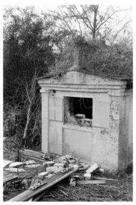 Girod crypt from Life photos